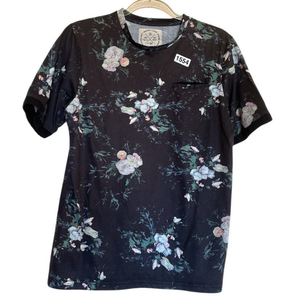 NATIVE CODE MEN'S SIZE Medium FLORAL GREY & MULTI-COLORED CREW NECK T-SHIRT